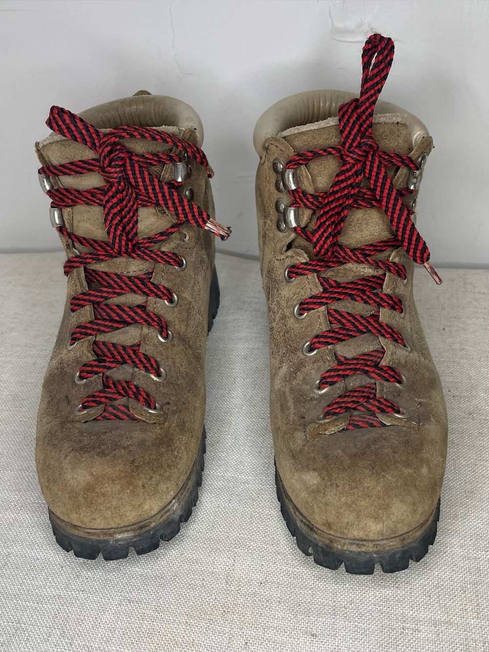 Vintage Vasque Brown Leather Mountaineering Hiking Boots - Vibram Sole